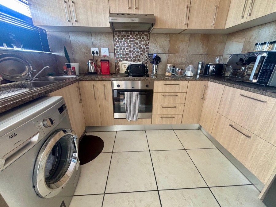 1 Bedroom Property for Sale in Townsend Estate Western Cape